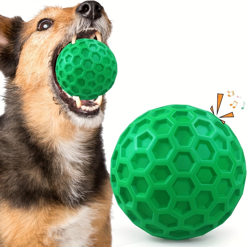 丈夫な天然ゴム製犬用噛むおもちゃ、破壊不可能な鳴き笛入りボー - Indestructible Dog Chew Toy のレビューと価格